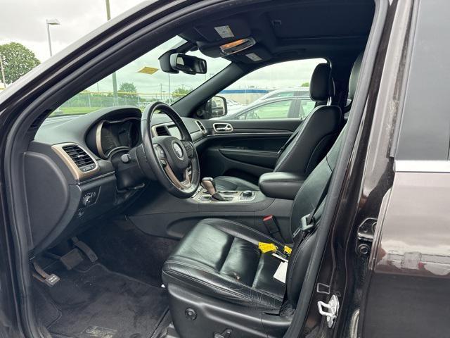 used 2016 Jeep Grand Cherokee car, priced at $18,624