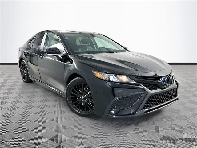 used 2022 Toyota Camry Hybrid car, priced at $29,912