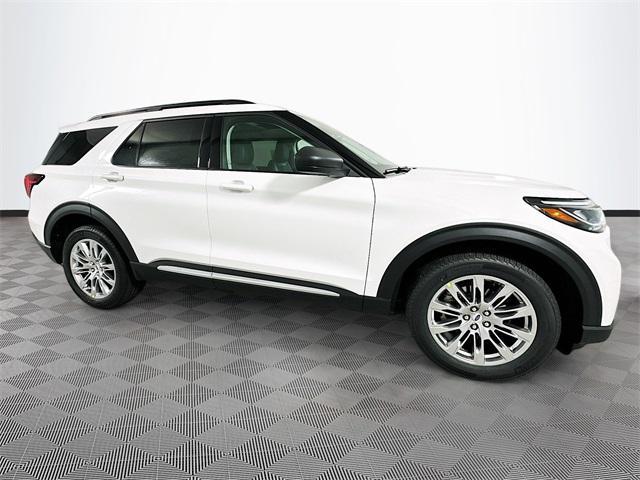 new 2025 Ford Explorer car, priced at $48,664