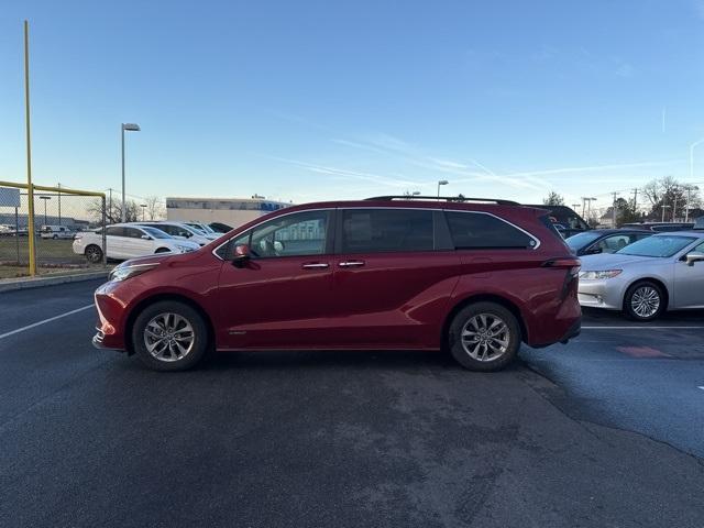 used 2021 Toyota Sienna car, priced at $38,717