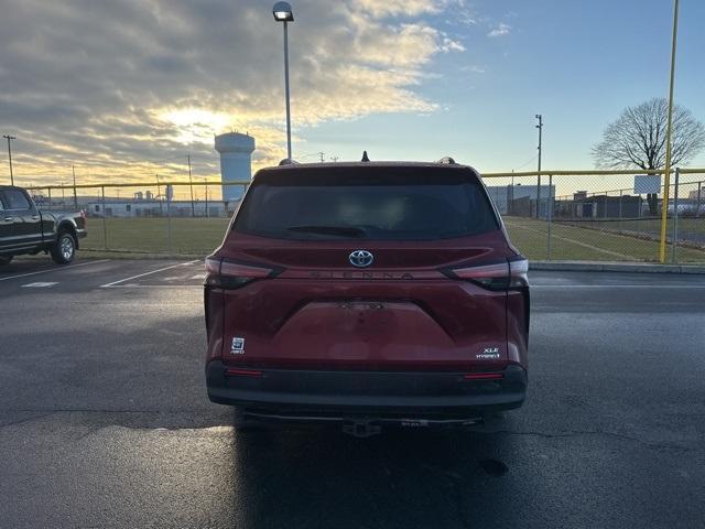 used 2021 Toyota Sienna car, priced at $38,717