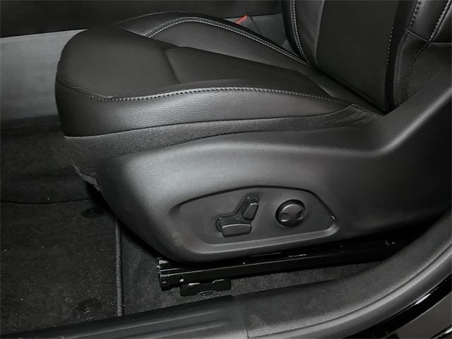 new 2025 Jeep Compass car, priced at $38,682