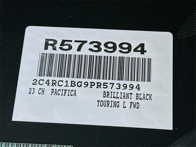 used 2023 Chrysler Pacifica car, priced at $27,542
