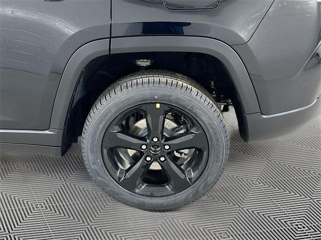 new 2025 Jeep Grand Cherokee car, priced at $51,616