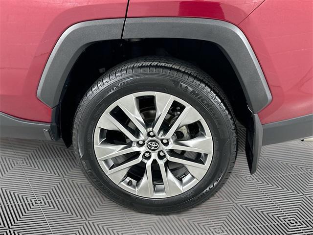 used 2020 Toyota RAV4 car, priced at $30,879