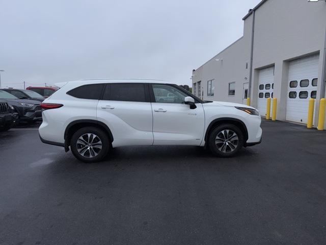 used 2021 Toyota Highlander Hybrid car, priced at $34,969