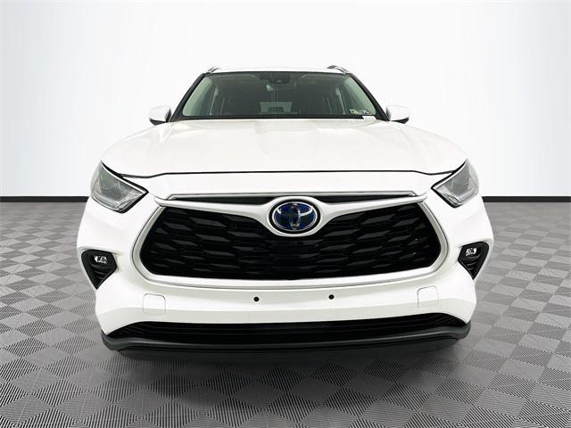 used 2021 Toyota Highlander Hybrid car, priced at $34,969