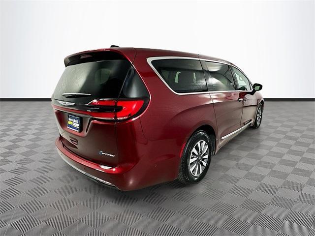 used 2023 Chrysler Pacifica Hybrid car, priced at $38,428