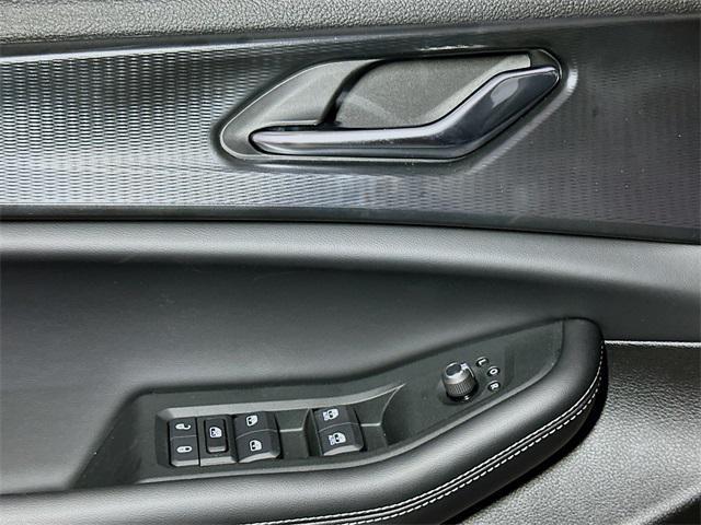 new 2025 Jeep Grand Cherokee car, priced at $45,837