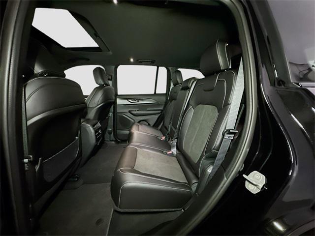 new 2025 Jeep Grand Cherokee car, priced at $45,837
