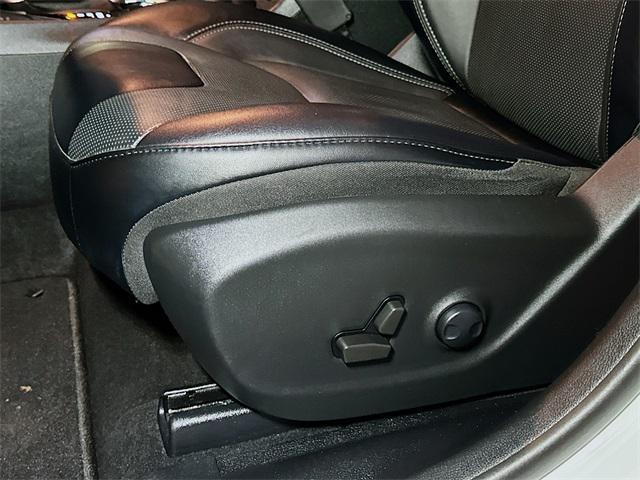 used 2022 Jeep Cherokee car, priced at $26,927