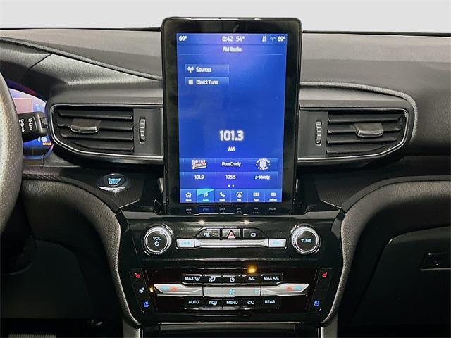 used 2023 Ford Explorer car, priced at $45,607