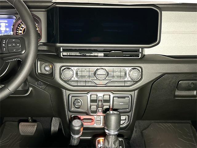 new 2026 Jeep Wrangler car, priced at $53,978