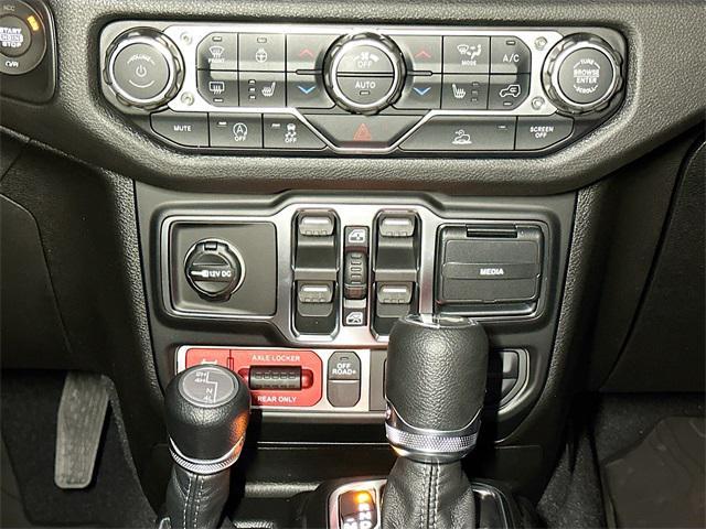 new 2026 Jeep Wrangler car, priced at $53,978