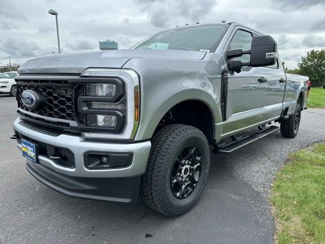 new 2024 Ford F-350 car, priced at $59,600