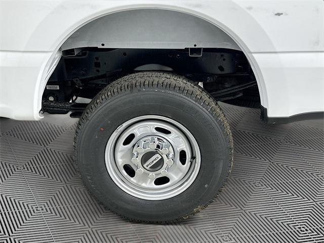 new 2025 Ford F-250 car, priced at $48,832