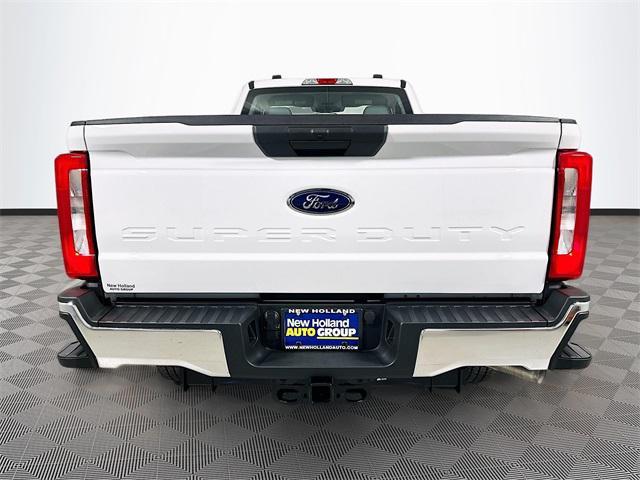 new 2025 Ford F-250 car, priced at $48,832
