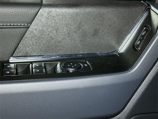 new 2025 Ford F-150 car, priced at $60,670