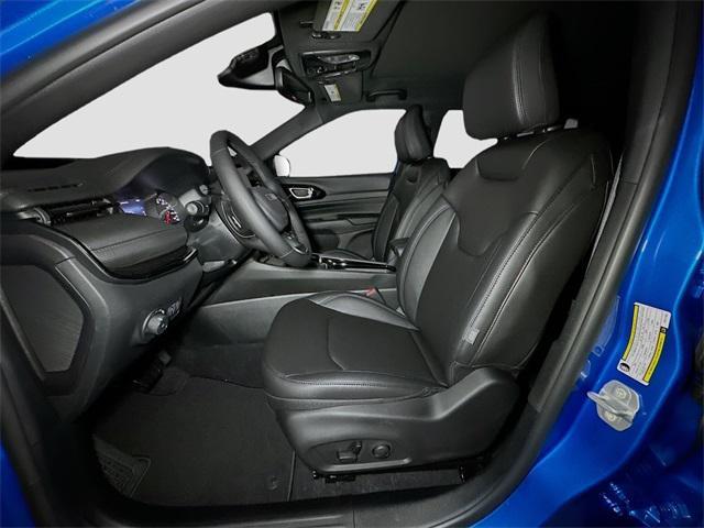 new 2025 Jeep Compass car, priced at $36,862