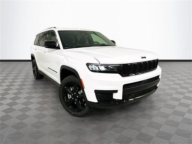 new 2025 Jeep Grand Cherokee L car, priced at $47,011