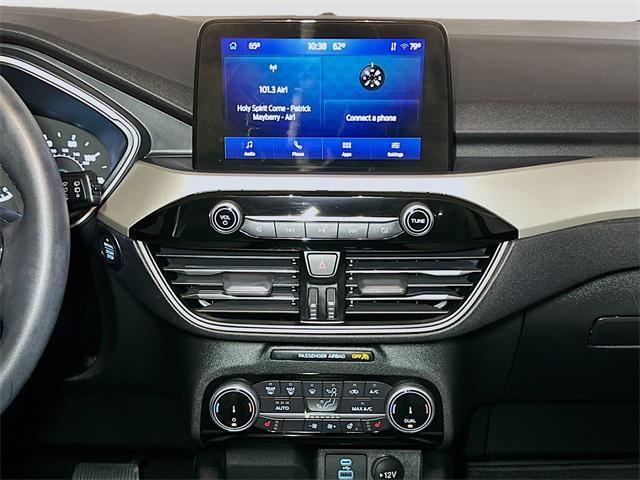 used 2022 Ford Escape car, priced at $24,896
