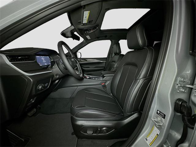 new 2025 Jeep Grand Cherokee car, priced at $52,775