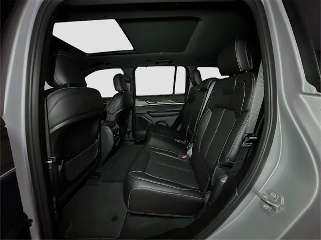 new 2025 Jeep Grand Cherokee car, priced at $52,775