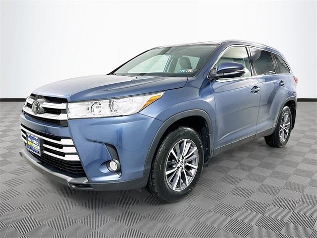 used 2019 Toyota Highlander car, priced at $27,922