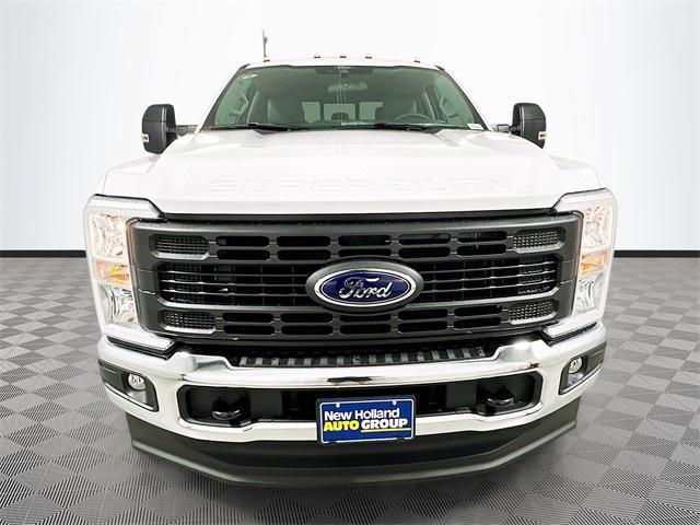 new 2025 Ford F-350 car, priced at $65,741