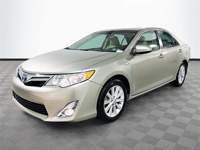 used 2013 Toyota Camry Hybrid car, priced at $12,988