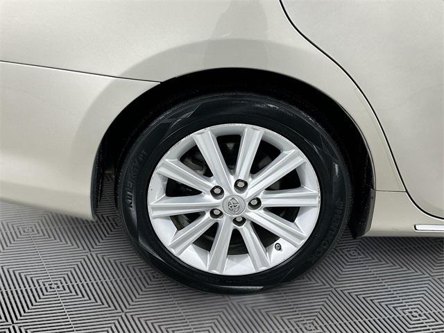 used 2013 Toyota Camry Hybrid car, priced at $12,988