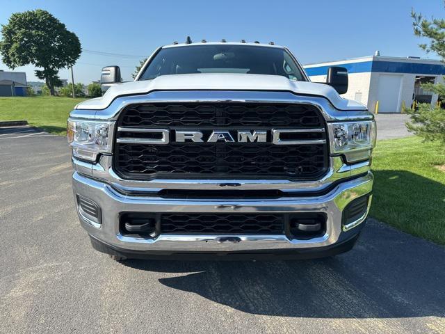 new 2024 Ram 3500 car, priced at $68,995