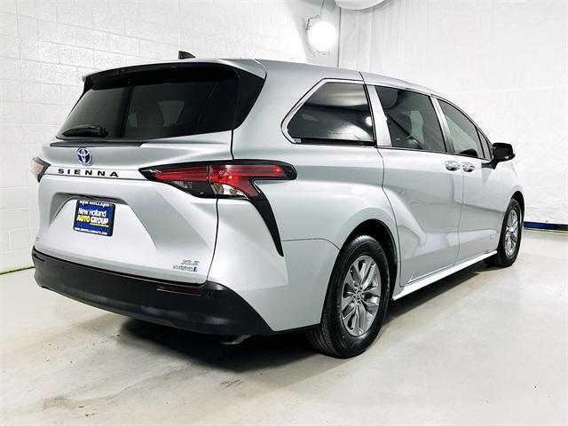 used 2021 Toyota Sienna car, priced at $38,923