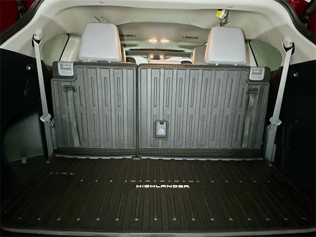 used 2024 Toyota Highlander car, priced at $45,824