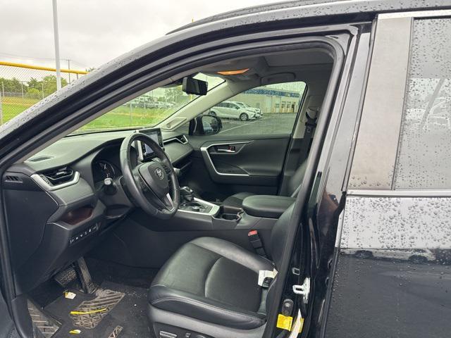 used 2019 Toyota RAV4 car, priced at $27,454