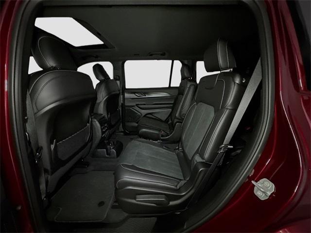 new 2025 Jeep Grand Cherokee L car, priced at $47,047