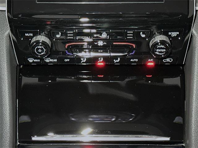 new 2025 Jeep Grand Cherokee L car, priced at $47,047