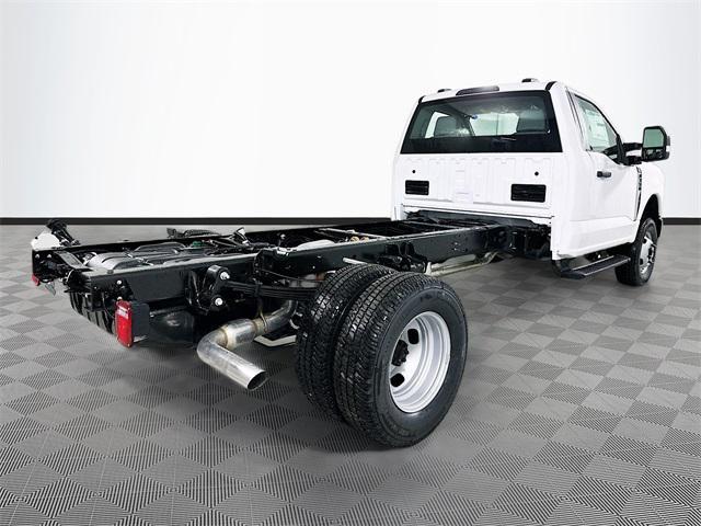 new 2025 Ford F-350 car, priced at $58,679