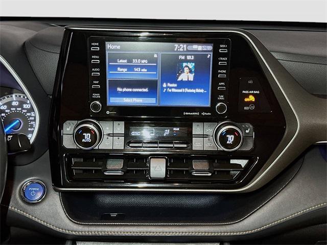 used 2022 Toyota Highlander Hybrid car, priced at $35,465