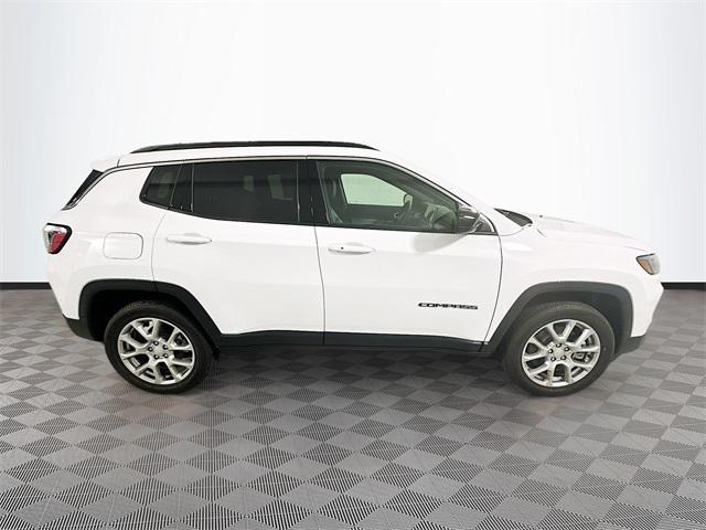 new 2024 Jeep Compass car, priced at $31,198