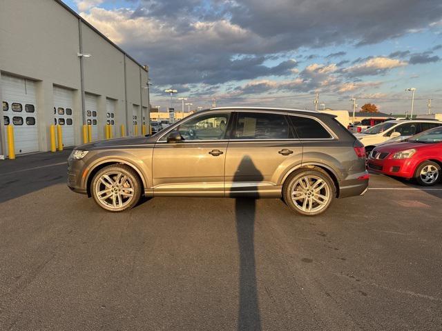 used 2018 Audi Q7 car, priced at $18,622