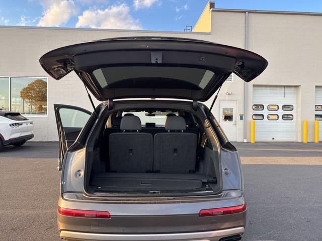 used 2018 Audi Q7 car, priced at $18,622