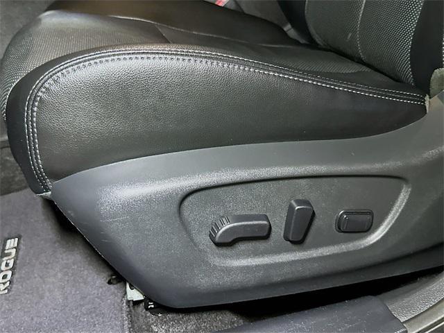 used 2015 Nissan Rogue car, priced at $12,544