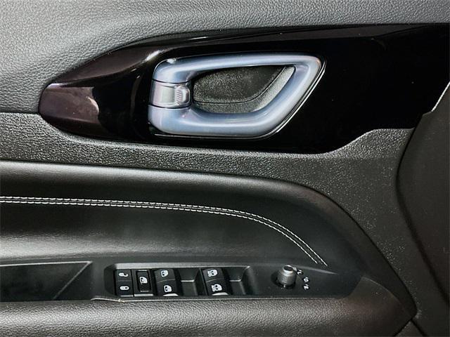 used 2024 Jeep Compass car, priced at $26,989