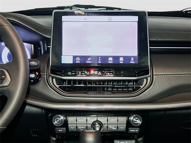 used 2024 Jeep Compass car, priced at $26,989