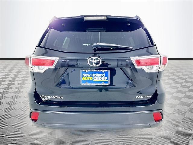 used 2016 Toyota Highlander car, priced at $22,454