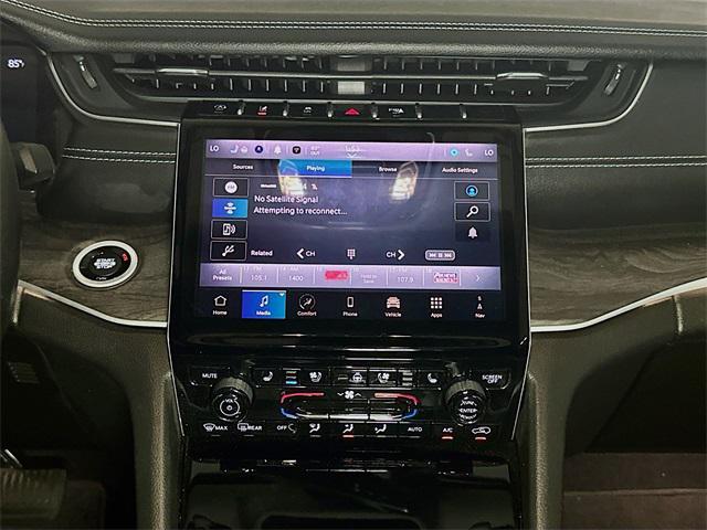 used 2022 Jeep Grand Cherokee car, priced at $33,265