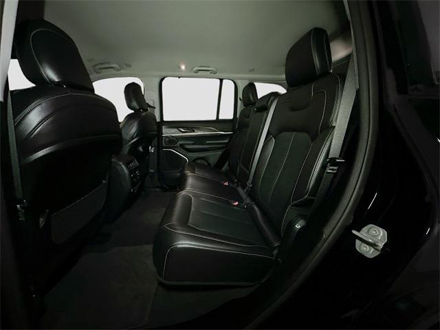 used 2022 Jeep Grand Cherokee car, priced at $33,265