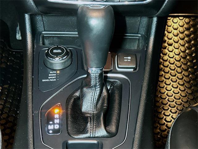 used 2020 Jeep Cherokee car, priced at $16,715
