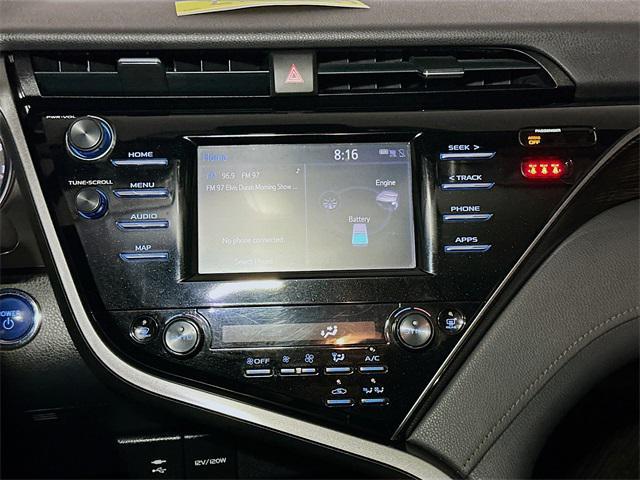 used 2019 Toyota Camry Hybrid car, priced at $20,544